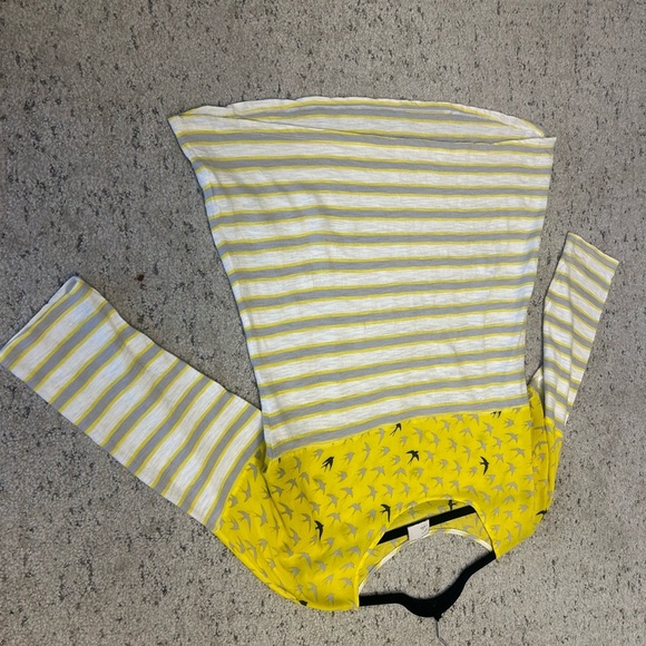Postmark (Anthropologie) M bird pattern bright blouse barely used (under 5) - Picture 4 of 14